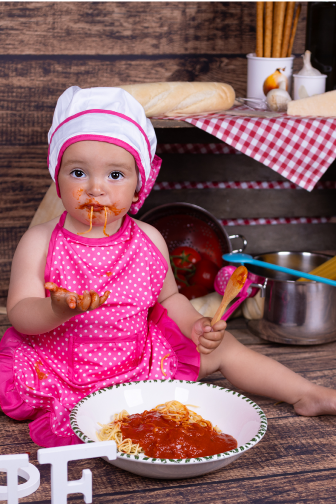 Portrait-Aufnahmen im Rahmen eines Spaghetti-Smash Fotoshootings von einer kleinen Prinzessin.